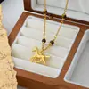 Nuevo Collar con Colgante de Caballo Dorado Estilo Retro Chino con Cuentas de Piedra Ojo de Tigre para Mujer, Cadena de Clavícula Versátil y Elegante con un Toque de Alta Gama
