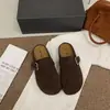 Versión de cuero~Mocasines cerrados para exteriores estilo Birkenstock de suela gruesa, que aumentan la altura, nuevos zapatos de pezuña de cerdo con separación de dedos
