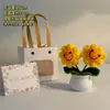 Regalo de cumpleaños para niñas para regalar a mejores amigas, ramo de girasoles para el Festival Qixi, pequeño adorno de coche, decoración de escritorio para el Día del Maestro