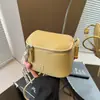 Bolsa Pequena da Moda de Alta Qualidade Transfronteiriça para Mulheres 2025 Nova de Verão Versátil Bolsa Transversal Exquisita Super Popular Pequena Quadrada