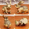 Adorno Creativo de Latón del Conejo del Zodiaco Metal Retro Personalidad Pesa Papeles para Escritorio de Oficina Bendición del Año del Conejo Regalo de Conejo