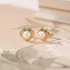 Yiluyin Plata de Ley S925 Chapado en Oro Perla Nuevo Estilo Chino Personalidad Retro Versátil Ruyi Pendientes Huecos Pendientes Elegantes