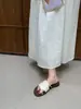 Sandálias femininas slip-on estilo retrô Chuyuji para uso externo com saias, verão 2026, bico aberto, uma tira, para férias e praia