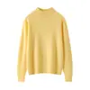 Suéter de cashmere ready-to-wear de primeira linha para mulheres, apresentando gola semi-alta, um design simples e confortável, e estilo versátil. Feito 100% de caxemira, é perfeito como camada base