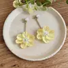Pendientes Largos Florales Dulces Estilo Festivo con un Diseño Único, Pendientes Frescos y Minimalistas que Son Versátiles y Elegantes