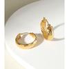 Pendientes tallados de plata de ley 925 para mujer de Tiktok, Pinzas para orejas de lujo ligero Otoño e Invierno de alta gama, Joyería exquisita de nicho con personalidad, Qingdao