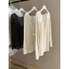 Aquí tienes una cucharada de dulzura Estilo Coreano de Verano Casual Simple Delgado Protector Solar Espalda Descubierta Corbata Manga Larga Suéter de Punto para Mujer 08181
