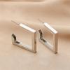 Estilo INS Nuevo Estilo Aretes de Metal Cuadrados Simples Distintivos Modernos Diamante Geométrico Colgante de Oreja Aretes de Moda Versátiles para Mujer