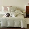 Conjunto de 4 Peças Sateen de Algodão Puro Xinjiang de Fibra Longa Espesso com Flores Bordadas Lençol de Cima Lençol com Elástico Capa de Edredom