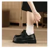2025 Novo Estilo Britânico Sapatos de Couro com Solado Grosso Femininos Couro Genuíno Verão Novo Mocassins Versáteis Bico Redondo Vintage Cadarço