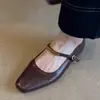 Zapatos Mary Jane negros bajos con hebilla, zapatos planos retro para mujer, cómodos, versátiles, de punta cuadrada, de un solo color