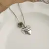 Collar de Acero de Titanio con Letra de Piedra Natural en Forma de Corazón para Mujer, Estilo de Gama Alta de Nicho, Cadena Larga para Suéter, Accesorio Versátil para el Día a Día