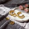 Pendientes de Aro C con Patrón de Diamante, Estilo Exquisito y Lujoso, Patentados Transfronterizos, No se Desvanecen, Envío Directo de Una Pieza, Fábrica de Origen de Medida