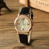 Reloj de cuarzo para mujer, versión coreana 2019, con tendencia atmosférica informal y sencilla, con arenas movedizas y diamantes de imitación, suministro de fábrica al por mayor