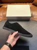 Zapatillas casuales de gamuza para hombre, estilo transfronterizo GA, diseño simple, disponibles en varios colores, versátiles para el uso diario y para ir al trabajo.