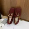 Zapatos planos bajos de estilo francés, zapatos Mary Jane retro peludos para mujer, nuevos mocasines grises de otoño 2025