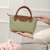 Bolsa Feminina de Couro Makers Bolsa Transversal de Nicho Bolsa de Ombro Portátil Cor da Moda Bolsa Multifuncional para Celular