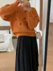 Suéter de Punto Naranja Bordado Estilo Perezoso Otoño e Invierno Coreano para Mujer 2025 Nuevo Top de Punto Grueso y Súper Bonito