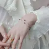 Collar Colgante con Abalorios de Cristal de Acero de Titanio de Dongguan con Joyería Transfronteriza para Mujer, Cadena para Clavícula de Diseño de Nicho de Lujo de Alta Gama