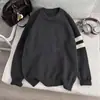 Direto do fabricante: Suéteres gola careca estilo americano para homens, perfeitos para usar em camadas no outono e inverno, com um design de alta qualidade e moderno, e disponíveis como um conjunto para casais.