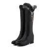 Botas Caña Alta Mesa de Agua Ocio 34 Botas Chelsea Comercio Exterior Cuña Metálica 43 Cadena Cuello de Piel Suministro Nuevas Botas Comercio Exterior Mujer