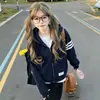 Sudadera Cardigan Corta con Capucha y Tres Rayas Otoño 2026, Chaqueta Unisex Estilo Coreano Holgada con Cremallera para Figuras Pequeñas