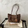 Bolso grande de moda para mujer 2026 nuevo bolso de hombro cruzado casual de otoño popular bolso tote retro para el día a día