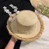 Elegante Chapéu de Palha com Franjas de Fita de Pérola Francesa, Top Plano para Mulheres, Estilo Férias de Verão, Chapéu de Sol de Ráfia com Proteção Solar