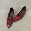 2026 Novos Sapatos Mary Jane Versáteis para o Dia a Dia com Fivela Única Salto Médio Bico Fino Retrô Francês Salto Grosso Sapatilhas Baixas para Mulheres