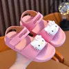 Sandálias Sanrio Femininas em Promoção Novos Calçados de Praia Infantis Antiderrapantes Sola Macia Leves Sandálias de Princesa para Meninas para Crianças Pequenas