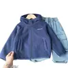 Ropa Infantil Nueva Otoño 2026 para Niños, Suministro Transfronterizo Chaqueta con Capucha de Felpa Amazon para Primavera y Otoño
