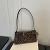 Moda Coreana para el Trabajo Color Sólido para Mujer 2026 Hebilla de Cinturón Bolso Exquisito Tipo Baguette de Gran Capacidad para Hombro