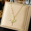 Collar Colgante de Pájaro Volador con Esmalte y Pedrería de Alta Gama Venta al por Mayor Transfronteriza Acero Inoxidable Chapado en Oro Cadena para Clavícula Decoración Femenina de Lujo Ligero