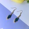 Pendientes de hoja elegantes de oro y arena de Vietnam, nuevos, de latón chapado en oro, para damas, con colgante sencillo y elegante.