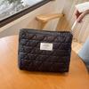 Bolsa Cosmética Acolchada de Crema para Mujer, Bolso de Mano de Alta Gama para Cena, Bolsa de Almacenamiento Portátil y Versátil para Celebridades de Internet