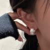 Plata Esterlina S925 Estilo Coreano Diseño Nicho Retro Simple Dibujo Pequeña Flor Hebilla de Oreja Estilo Coreano Estilo Coreano Aretes Simples