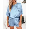 Pijama de Dos Piezas Asimétrico de Manga Corta y Shorts, Color Sólido, Imitación Seda, Estilo Nuevo Primavera Europeo y Americano, Ropa para el Hogar, 2026