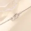 Pulsera Doble con Forma de Corazón para Mujer, Regalo Sencillo de Cumpleaños para Mejor Amiga, Joyería Popular para Mano, Pulsera Asequible Brillante con Corazones Huecos Entrelazados