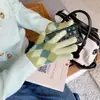 Luvas Espessas Versáteis Fofas para Estudantes, Simples, Compatíveis com Tela de Toque, Cinco Dedos, Pelúcia, Xadrez, Luvas de Inverno para Ciclismo para Mulheres