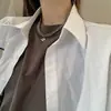 Collar de Cadena de Acero Inoxidable con Diseño de Nicho Europeo y Americano con Letra W, Cadena Doble para Clavícula, Cadena Corta Elegante y Versátil para Mujer
