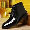 Zapatos de cuero para hombre personalizados transfronterizos, zapatos de cuero de caña alta estilo británico para hombre, zapatos de cuero transpirables de punta fina de alta gama para negocios formales para hombre