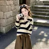 Conjunto de Cardigan Tricotado Listrado Fashion Retrô e Calça Larga Solta para Meninas - Nova Coleção Primavera/Outono 2026 para Crianças Maiores