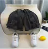 Conjunto Elegante de Manga Curta Estilo Coreano para Meninos, Roupas Infantis de Alto Padrão para o Verão, Conjunto de Duas Peças Tendência: Camiseta e Shorts Estilo Streetwear para Bebês