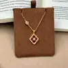 Chapado en Oro de 24 Quilates Retención de Color Fuerte Popular en Xiaohongshu Estilo Old Money Ojo de Tigre Trébol Colgante Collar de Lujo Ligero