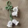 Nuevo Estilo Llavero de Hilo Colgante de Lirio del Valle Llave de Coche Crochet Hecho a Mano Muñeca para Lanzar en Bodas Venta Directa de Fábrica