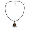 Collar con colgante de tortuga pequeña de piedra natural de color retro personalizado, colgante de cuerda de cuero negro a la moda, cadena de suéter al por mayor