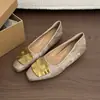 Zapatos Individuales Cuadrados Retro Estilo Coreano con Hebilla Metálica para Mujer, Nuevo Modelo de Verano Primavera y Otoño 2026, Mocasines Elegantes que Aumentan la Altura para Commuter