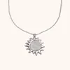 Collar de Diseño Elegante de Nicho Transfronterizo Europeo y Americano Acero Inoxidable Chapado en Oro de 18K Colgante de Huella Dactilar Sol Collar de Alta Gama para Mujer