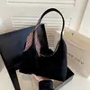 Bolso de Terciopelo Gamuzado para Mujer 2026 Nuevo Estilo Tendencia Otoño Retro Milanés Bolso Tote para el Trabajo Bolso de Hombro de Gran Capacidad