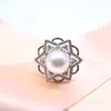 Palacio de Temperamento Estilo Flor de Doble Capa Tridimensional Colgante Collar Conjunto de Joyería Diseño Retro Sentido Joyería con Circonita Microincrustada